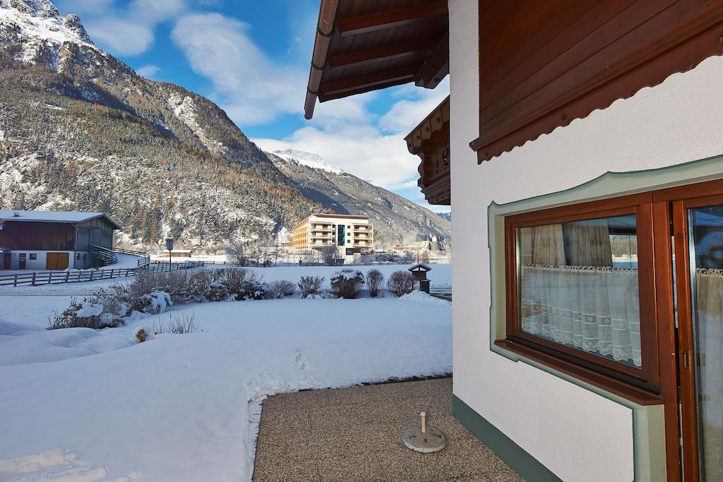 Appartment Leni Langenfeld Exterior photo
